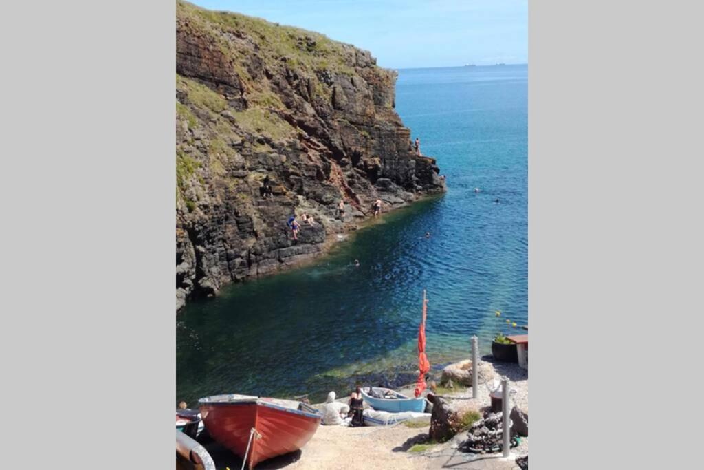 Farm Accommodation - The Lizard Peninsula, Cornwall Helston Luaran gambar